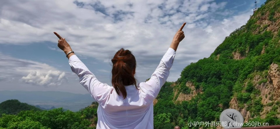 xwkhlTIpNjINql_lIR19BknVmkCjLUr_kWwPk0-s0dWllWxLOIUmunDGiNpYAbEj