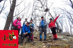 《小花砬子》入冬休闲登小山、赏松花湖景一日游