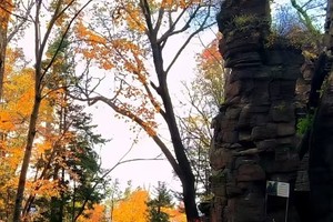 10月12日《威虎岭森林公园》醉美红叶季、赏奇峰异石休闲一日游