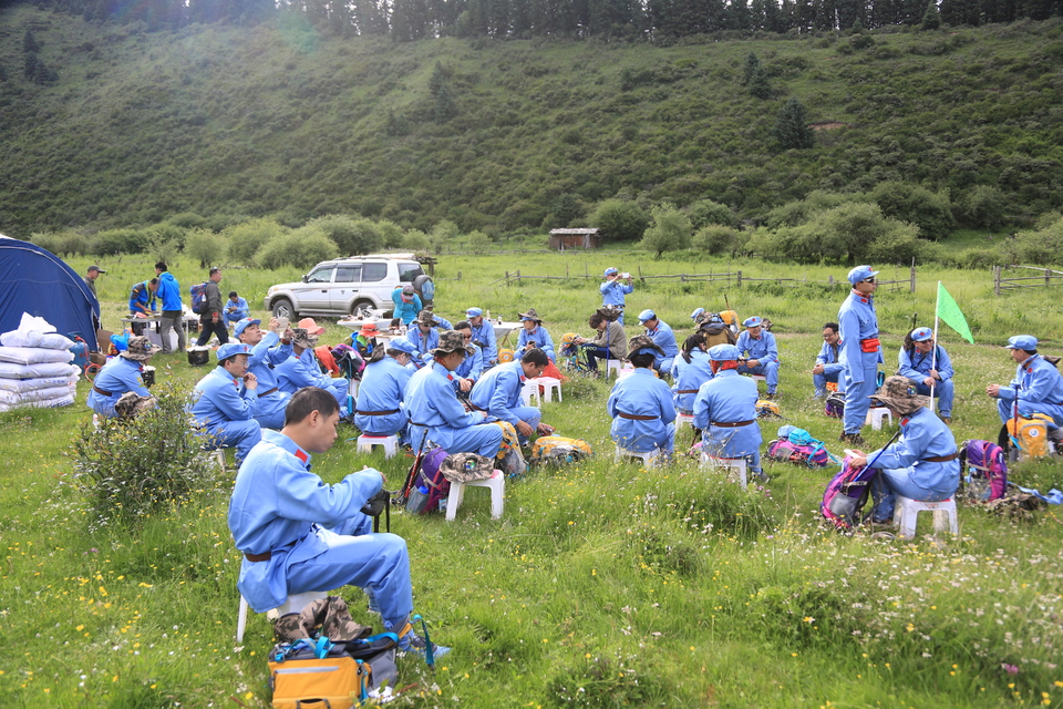 白云山重走红军路 (3)