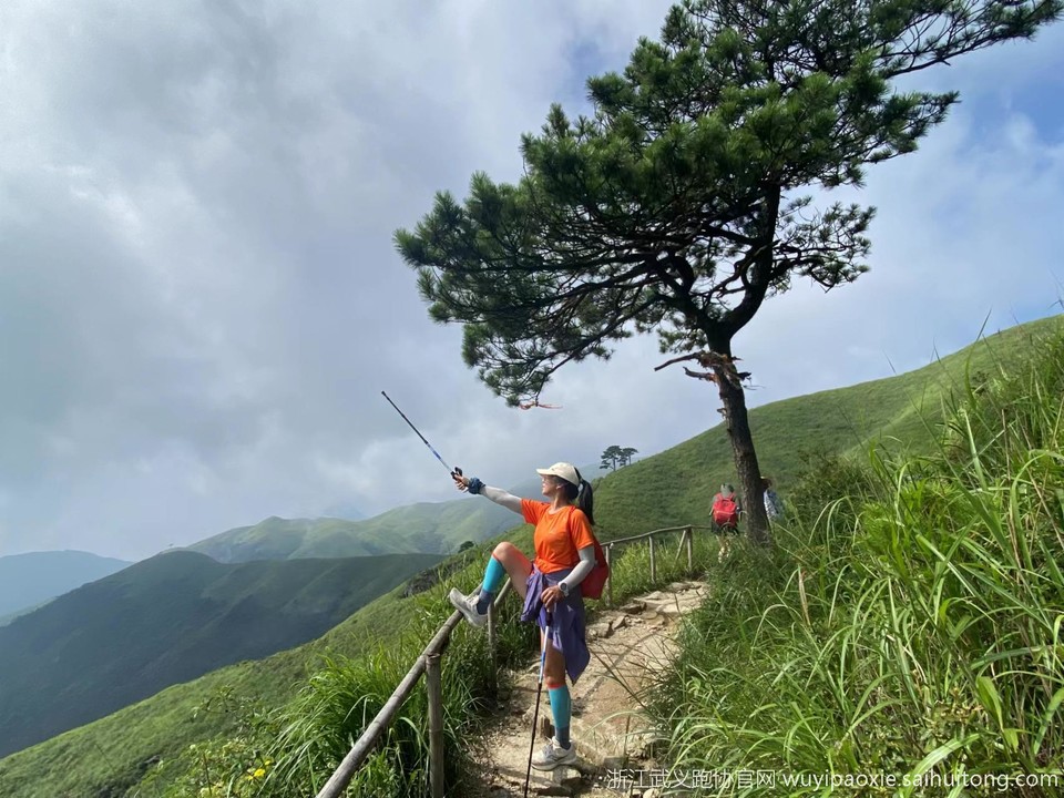 I39Ca7Cbzy6mIjbbo0vKXC7o4a8SHqOuzYpmCOp4npQAZ1baD6MJIX83L4IVdLzw