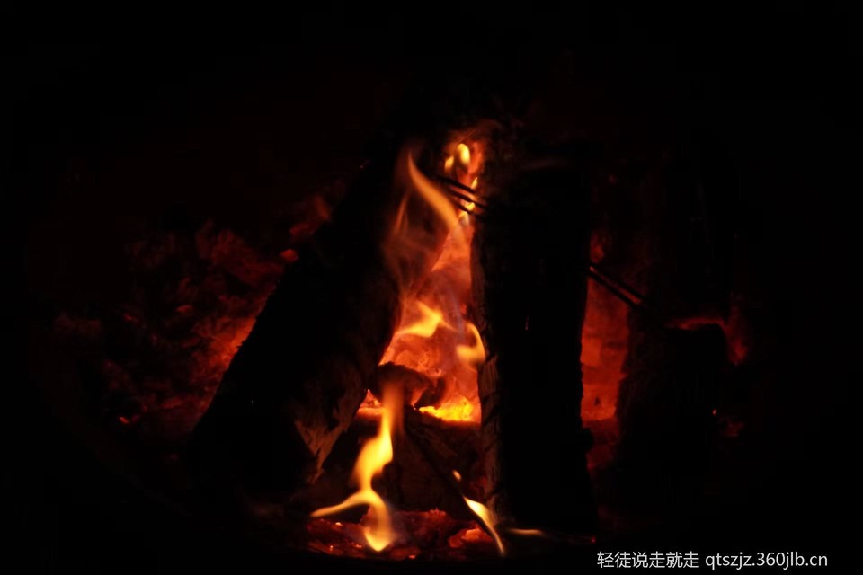 e-buVkdOZusKQklCZ5Qn0wAlY5NfVZ291mhiZ_hUDT2BjFc7bn8E63sSZvXSIaej