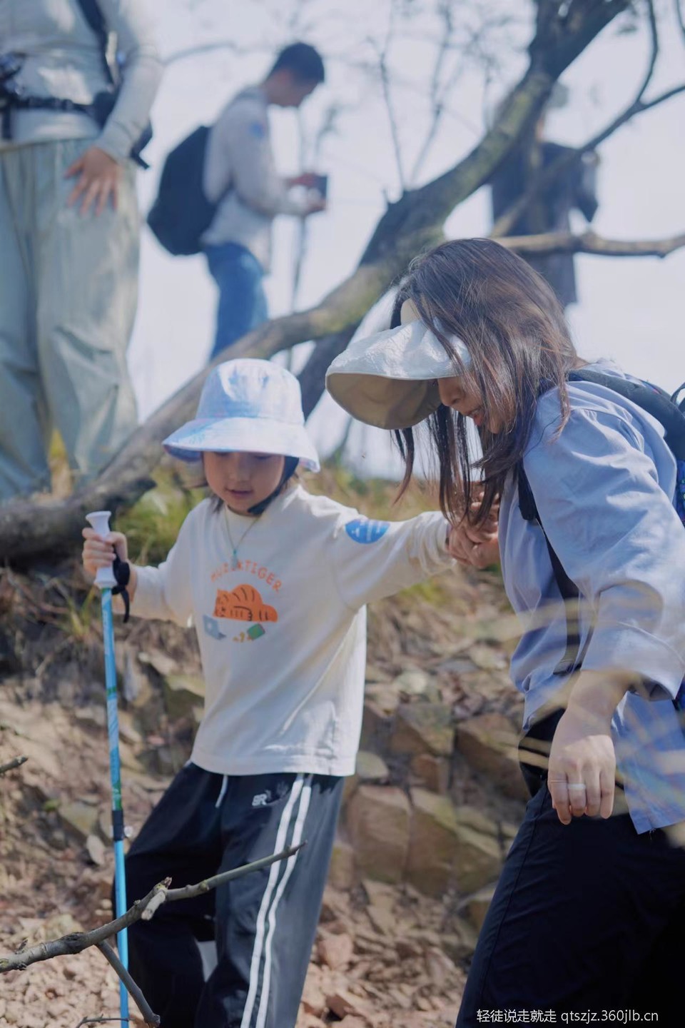 tsbdqydMlkI7JE6_Y1UcvmMZdwV3huaV5UuMJ2ksUbeW81o5fiwesQeHn6-c3H0a