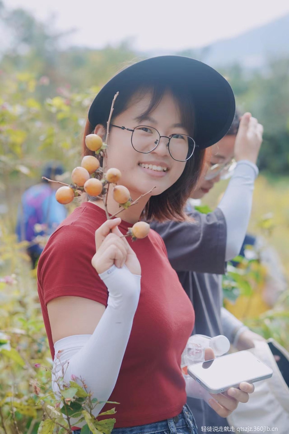 b_WCUj-1oVj9ruYYG-5hKN11N1CES4XPAPo1gcZYLr926ve-9tAxDxqlgwL2s-qn