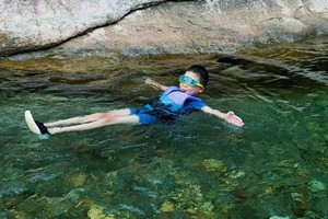 8.17-8.18自驾定制周六日“皖南虎跳峡之障山大峡谷”“皖南秘境玻璃水”“繁星满天”的萤火虫烟花之夜 *水竹坑古村落