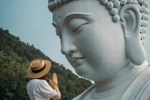 【12.14周日】江苏南京“南京小庐山之东庐山”“半身观音佛像古刹”“穿越茶园与山径”9km轻徒步