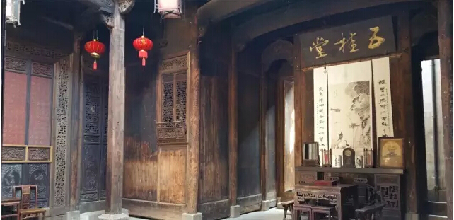 朱虹:草民的“皇宫”——篁岭