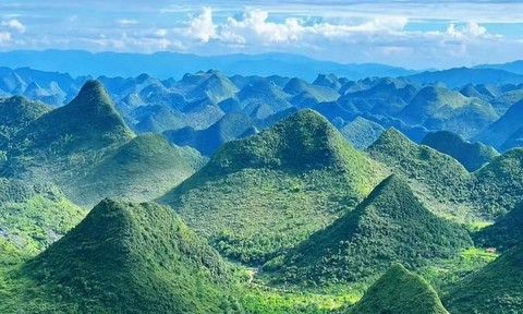 【喀斯特】11.3周天，莫六公喀斯特地貌，行走广东最美山脊路线！