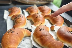 【节气生活】10.25| 煮一杯奶茶 做美味的窑烤面包 在寒冷的秋日找到温暖