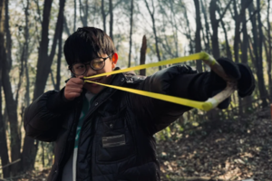 户外技能课程】周六上午/周日下午 | 野孩子修炼手册：基地半日无限制撒野 让孩子回归“出厂设置” 自制“武器”来一场实战