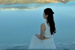 【天行 邂逅丝路】七天六晚玩遍青海湖，茶卡盐湖，翡翠湖，莫高窟，鸣沙山月牙泉，七彩丹霞，2-8人小团深度游