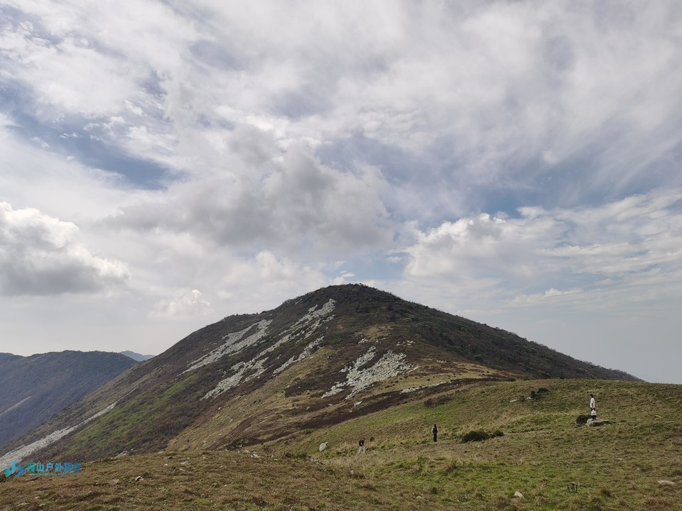 mmexport1728120841835