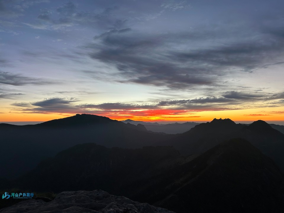 mmexport1727856400177