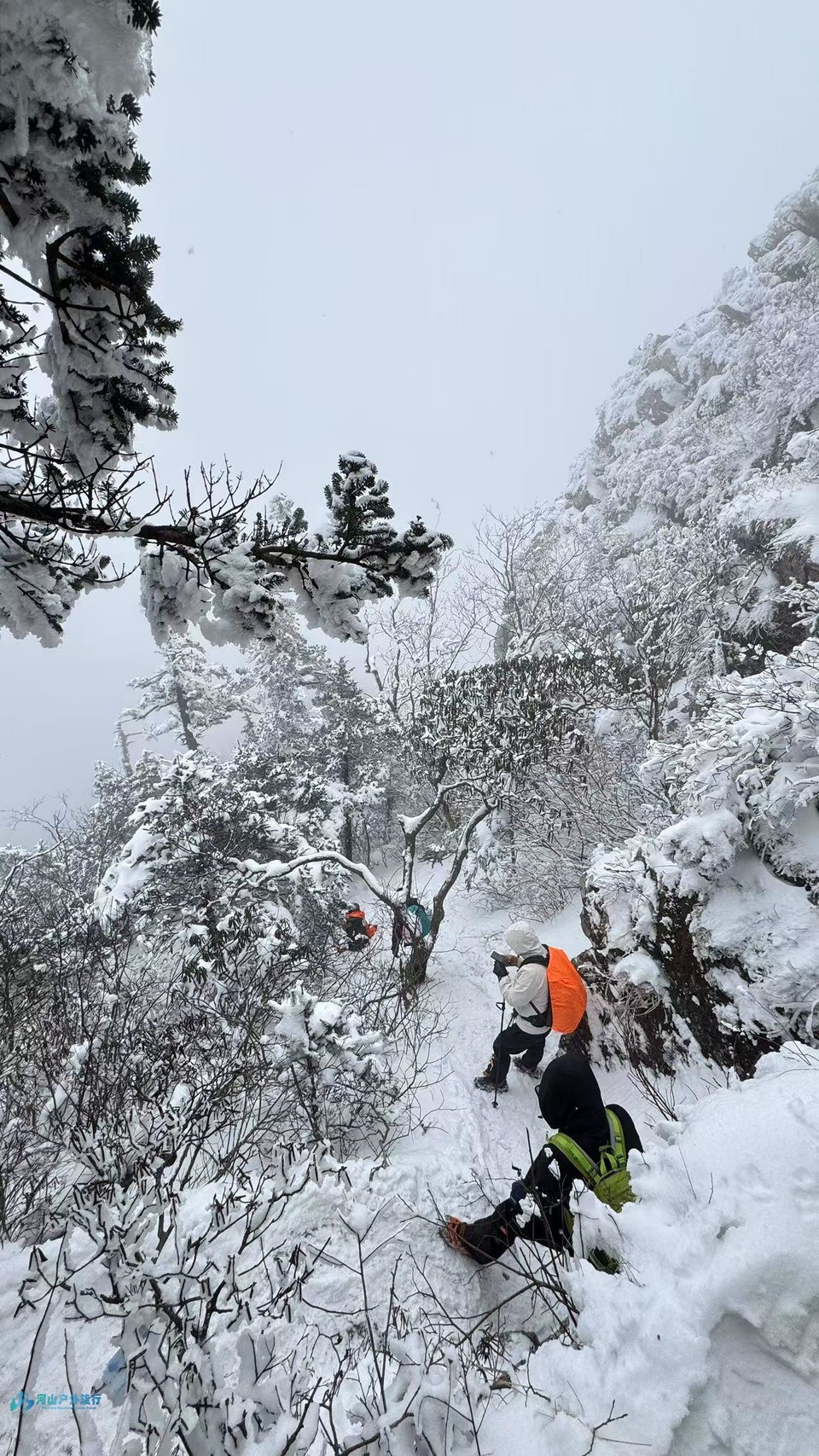 -v4MqRdx0KIFV3MINmYkQsCjb8hoPPpuL3rV6VuJ5bfMd3oDF7t1PXKdj8R6fAKF