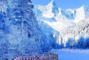 12月6日（周六） 川西小瑞士 毕棚沟 玩雪一日游 