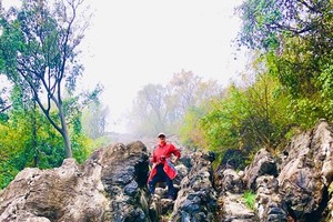 【徒步攀爬】10.25徒步攀爬阳新南岩峰石瀑攀爬，亲临喀斯特溶岩地质地貌