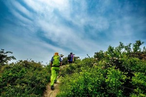 【徒步爬山 】10.2 徒步木兰峡谷，感受德利水库水源最大的峡谷美景