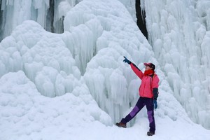 【新线首发】1.3-5 观鬼斧神工冰瀑中国松，邂逅中国冰岛