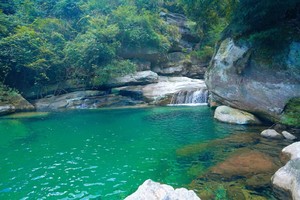 【 元旦 庐山 】1.1-2 庐山乱石岗-碧龙潭，不走寻常路探庐山美景