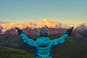 2024第八届【千面.贡嘎山地节】贡嘎小环线6日徒步之旅