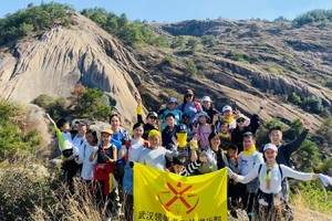 【国庆大巴】10.7挑战80米岩壁，屁屁沟攀爬徒步登山