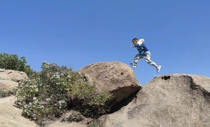 【科尔沁户外•秋季登山回馈】 10月11日 阜新塔子沟鹰农环线+奇石观景台+山间松林+鹰农山脊制高点一日爬山溜腿活动