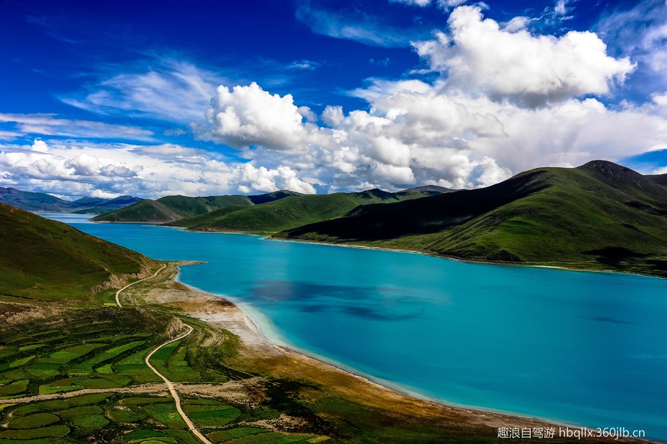 西藏山南地区羊卓雍错湖泊 (6)