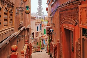 【南疆落地】盐湖+博斯腾湖+库尔勒+罗布人村寨+克孜利亚大峡谷+喀什古城+班迪尔蓝湖（乌进喀出） 9日游