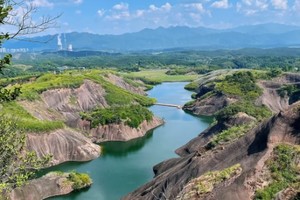【郴州】+高崎岭+东江湖景区+仰天湖景区+裕后街2日游