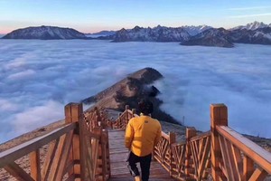 转发联系客服返现！【2天| 达瓦更扎+神木垒】（4.1/4）0徒步直达，下车即见绝美日出云海！