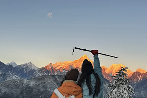 【2天| 龙华山+海螺沟】轻松休闲、冰川雪景、直面贡嘎、草甸森林、古镇漫步！