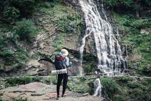 全球十大经典徒步路线之一|虎跳峡高路徒步 2天1晚
