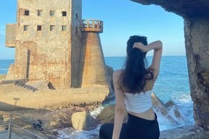 4.05-06【海上古堡】汕尾红海湾网红海上古堡、南海寺、红宫红场、鸡鸣寺、小岛渔村、长沙炮台、海丰美食街