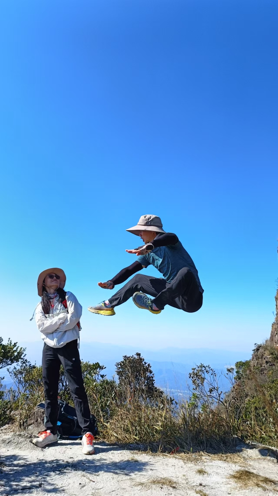 MMB7fBQxPJ9NJytSsq1LbG8w-tUbUXmHdpiP_JwBKI1rwQ86vfObTx3b5cSzMVcj