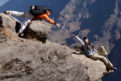 【虎跳峡高路徒步2日】 深度体验雪山与奇险峡谷