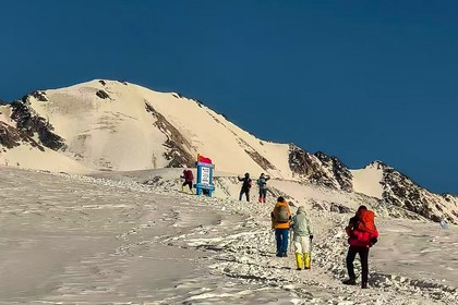 【岗什卡主峰3日】五千米级 | 技术型雪山