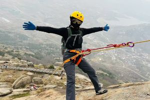 5月4号技术绳降挑战60米+徒攀