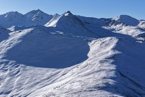 松潘小雪宝鼎一日速登