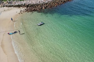 【深度三门岛】广东'小塞班’，玩转昔日禁地：浮潜+桨板+赶海+沙滩晚会，登山盟海誓峰，探秘防空洞