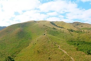 （周日惠东拉胡）2026年5月10日惠州拉胡水底山穿越，赏无敌绿色大草坡
