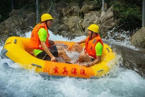 2025年7月13日玄真溪降&经典全程漂流+水上乐园+ 潮流光影馆一天游