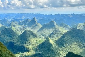 【莫六公+秦汉古道】2025年10月03日至04日丨行走广东最美山脊线，露营看日出日落、云海星空，穿越千年秦汉古道