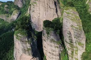 【周日南武当山】2025年12月13日赣南脐橙采摘，徒步南武当山 一览众山小