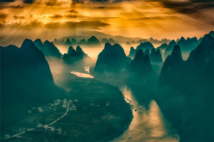 【阳朔汽车3日游】网红打卡点：聚龙潭、沙子漓江竹筏、少数民族古寨、十里画廊骑行、兴坪古镇、20元背景观景台、蝴蝶泉、阳朔