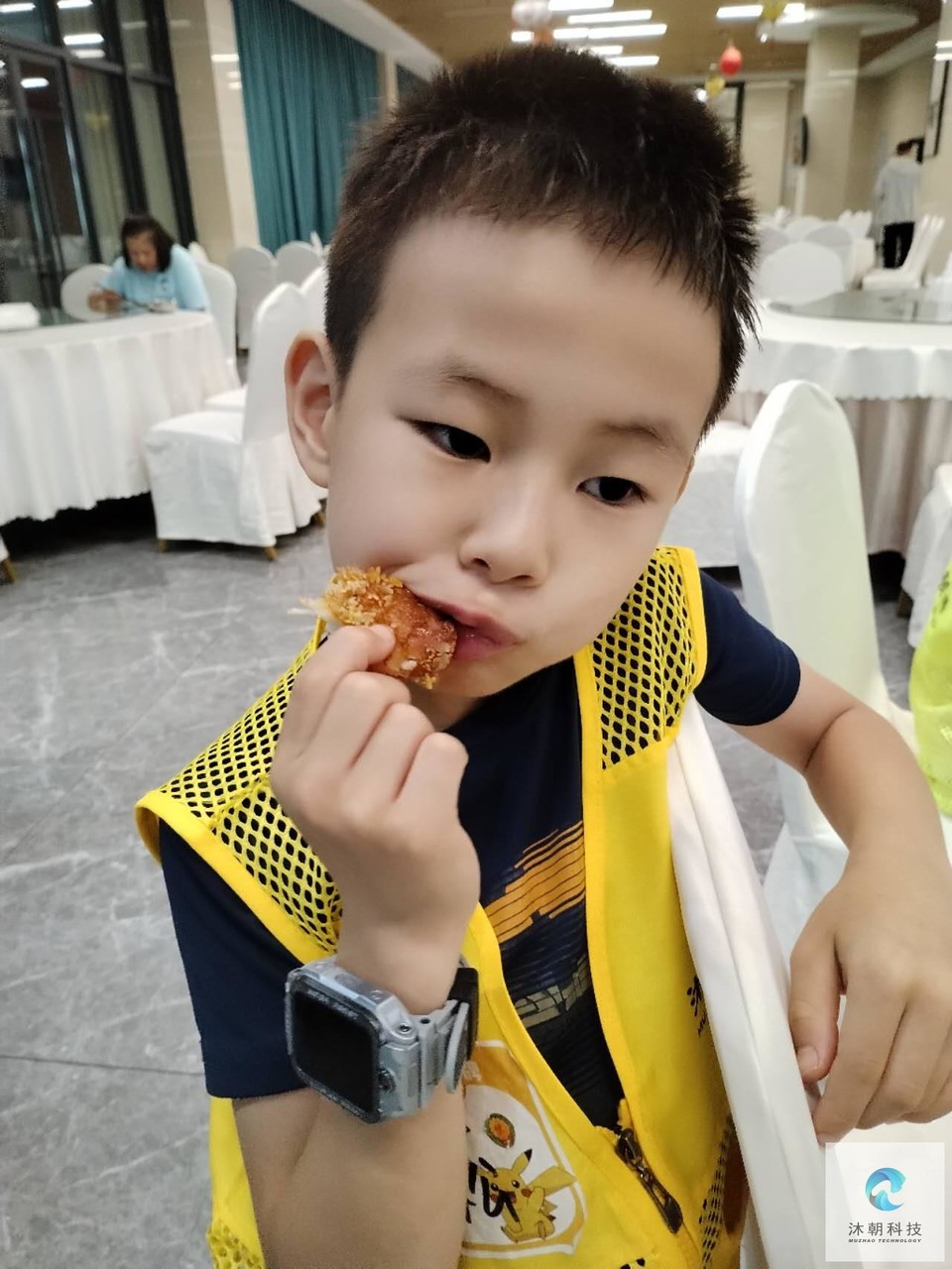 T-gyYVlanFWlFGP9rErhz_W7i4uclRmZWYZP1MCjb5jjRj1ufcz_cpyuSgaxMmfT