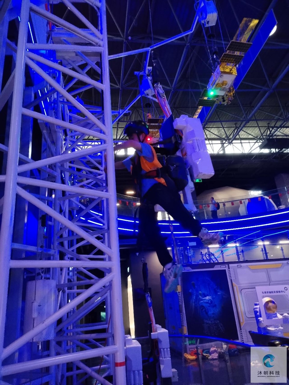 clHIKAiFiEGEHW8Rqf_mcIH2YHd-uUtZ2fpy4r-HZEMxi9Vk4I6WKPfLrhJrrM-7