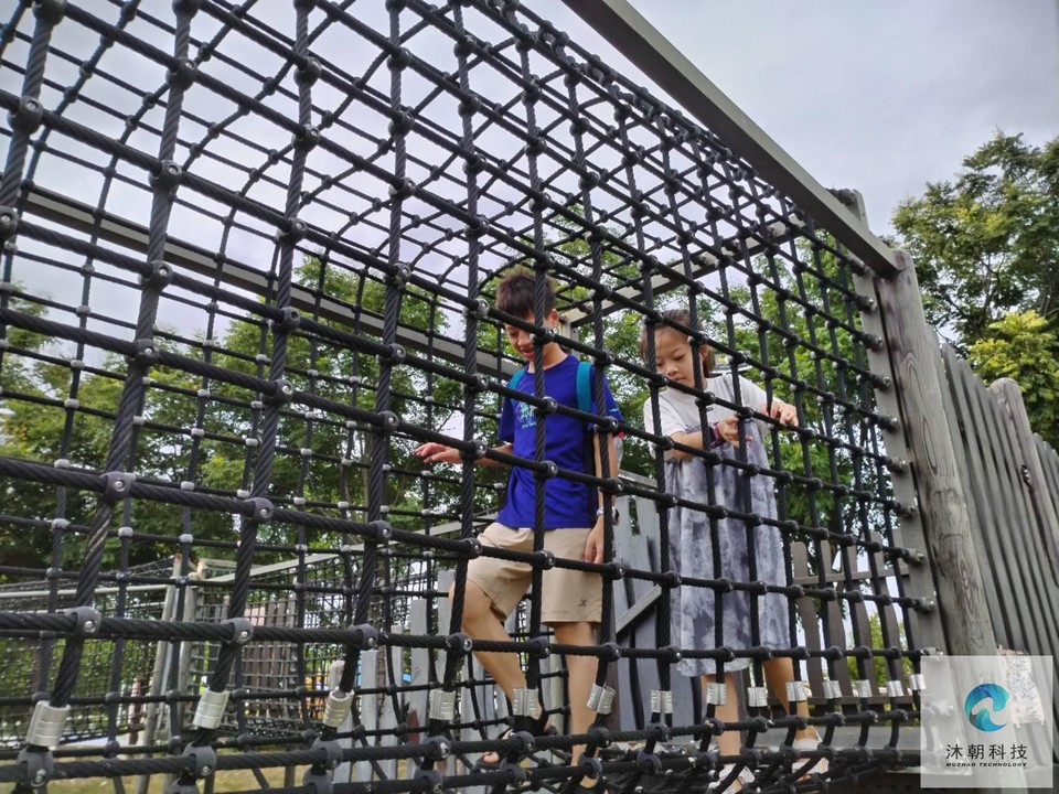 -v3NUQCApyECb0Belruw0s-4yBMC8_TUr-YoXbYDk9rs3aJtJiV9IIGmyOjdj7jD