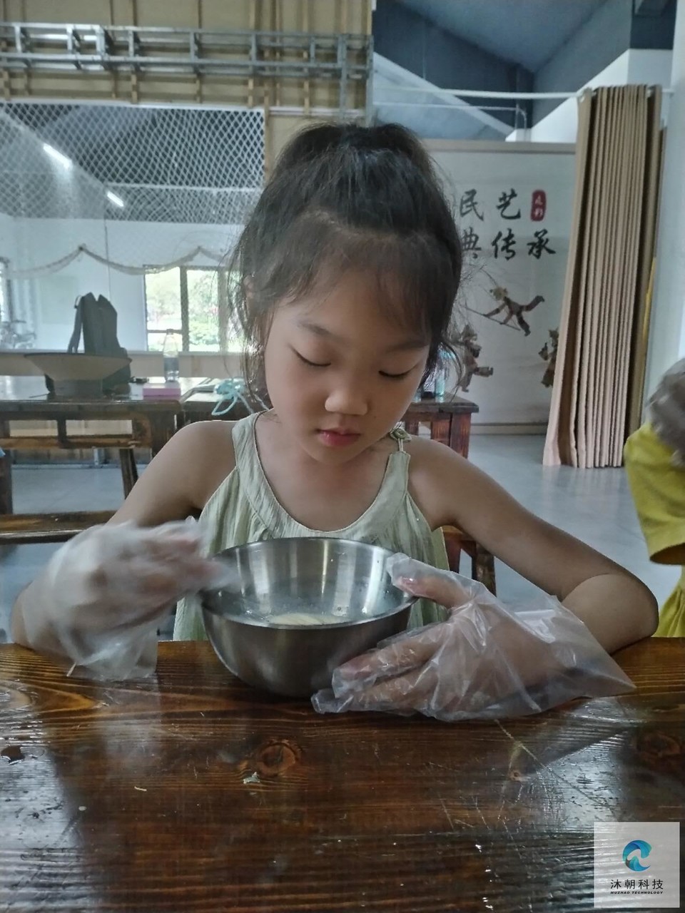 flhhLXnw1IlFGs-y31uVK-m6G10Q4WVO5LKgoKMyG5-fen0-22f8mmLuu8L08igD