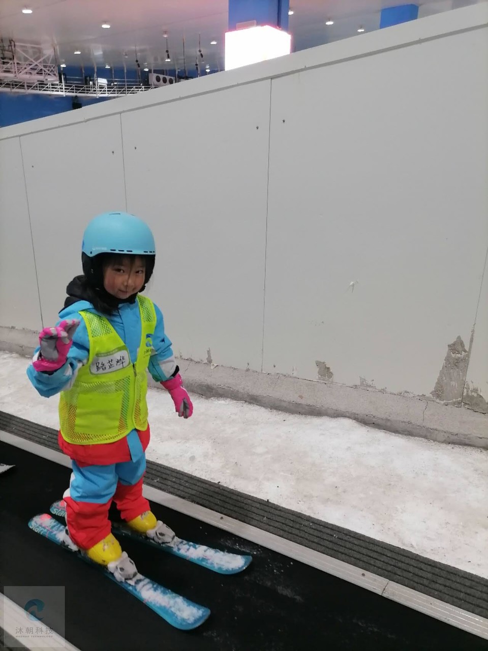 FqEiIzVxuMp9jQnNEOFs_ENkMzTPMyfjFPeYRI5YeLA-yH3iAEe_NlvjBrzwjGJ1