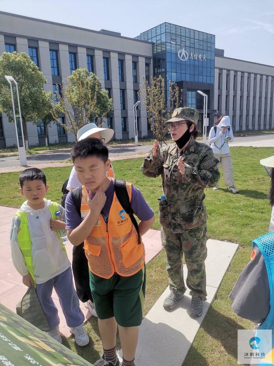 UQlPKIfOYDs_8QidLfq64C1C3TIkv10eq5fMhDBabI5iGO1Wq9ZgbkVj8sPnN6Mn